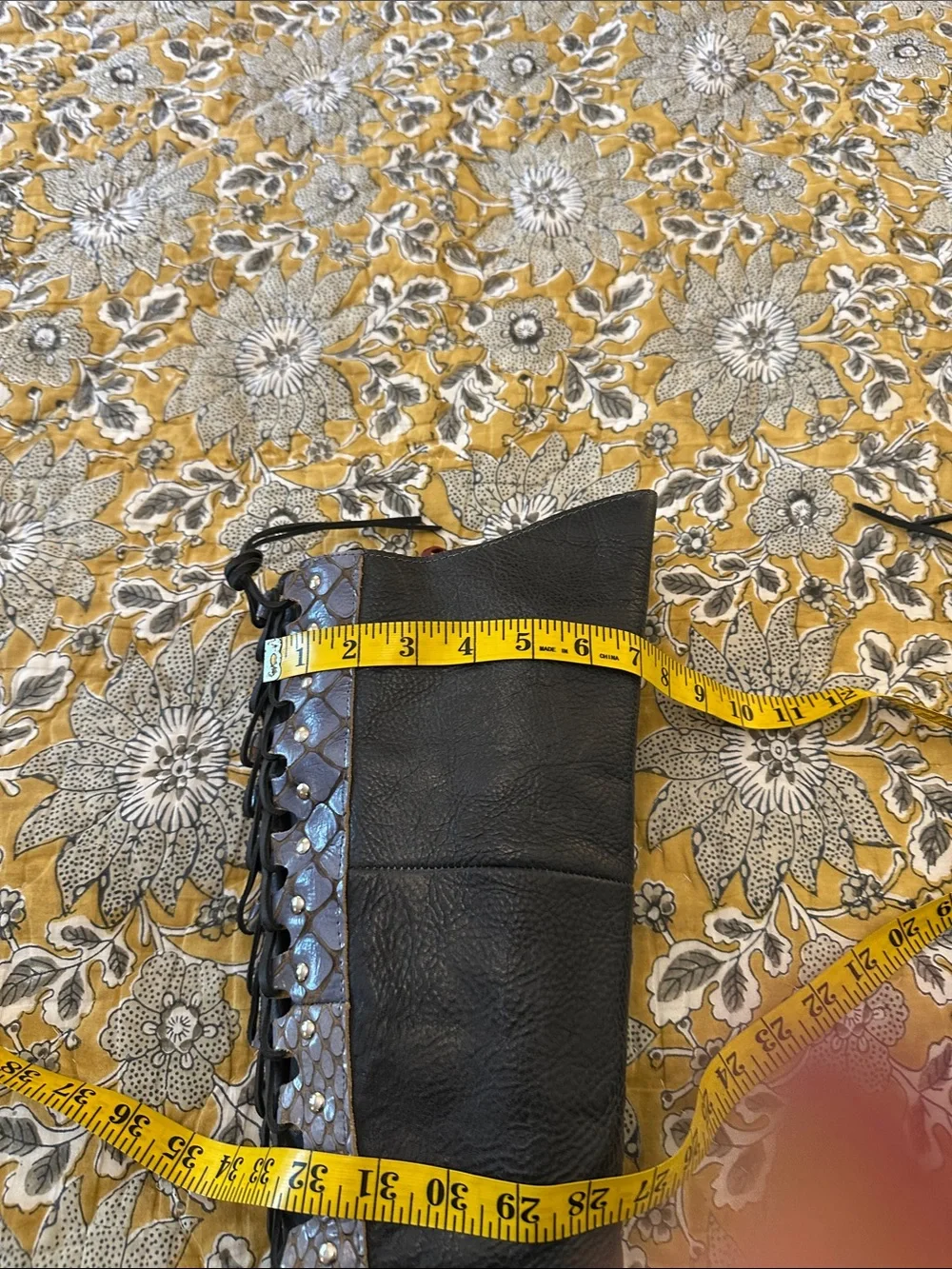Freebird Catrina Navy and blue snakeskin  Boot nwob size 9